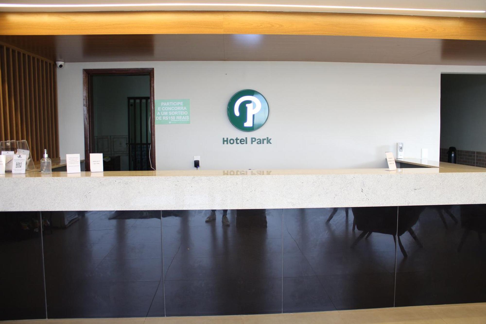 Hotel Park Valparaiso de Goias 외부 사진